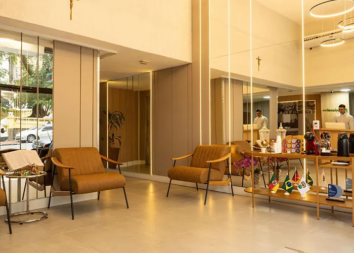 Nacional Inn - próximo ao Complexo Santa Casa e UFRGSHotel Porto Alegre